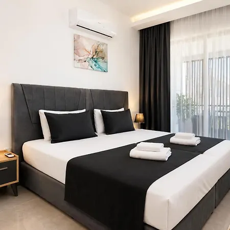 Nothern Cyprus Courtyard Long Collection & * Paralimni