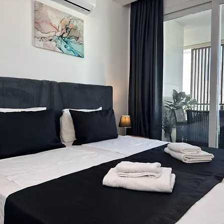 Apartment Nothern Cyprus Courtyard Long Collection & *