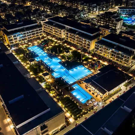 Apartment Nothern Cyprus Courtyard Long Collection & Paralimni