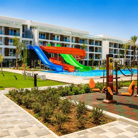 Nothern Cyprus Courtyard Long Collection & * Paralimni